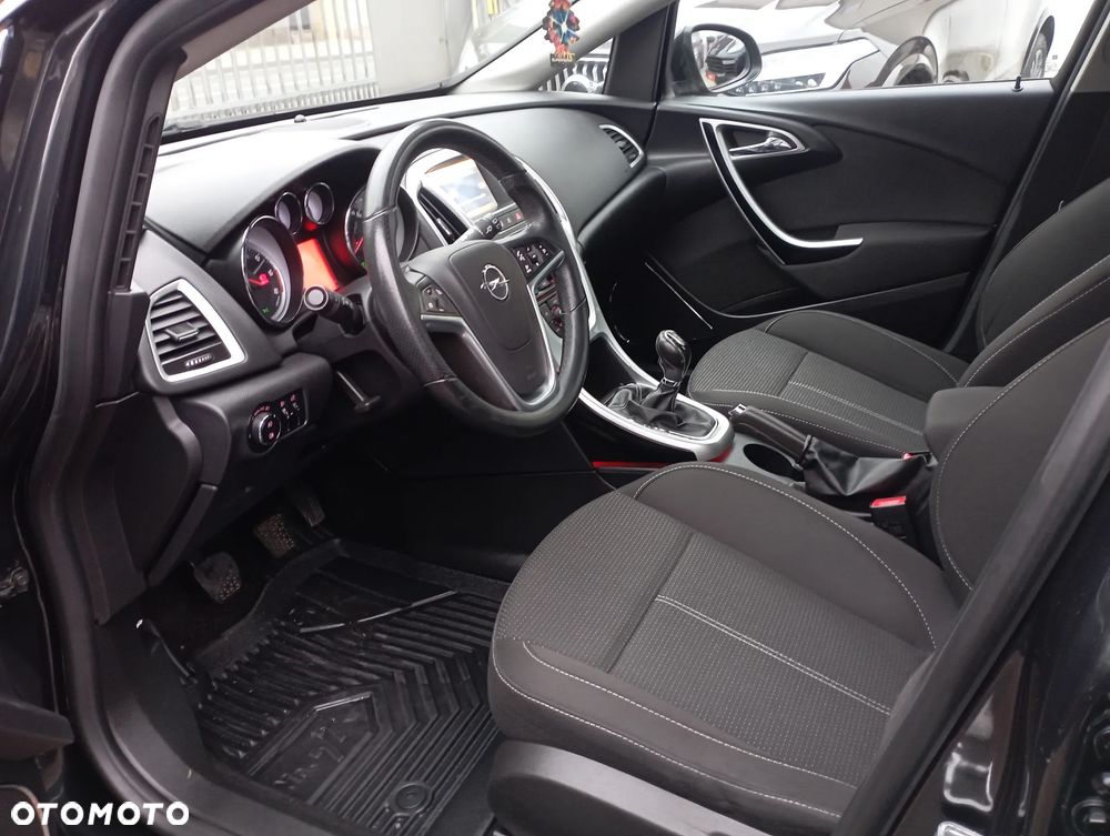 Opel Astra 1.7 CDTI DPF Cosmo - 7