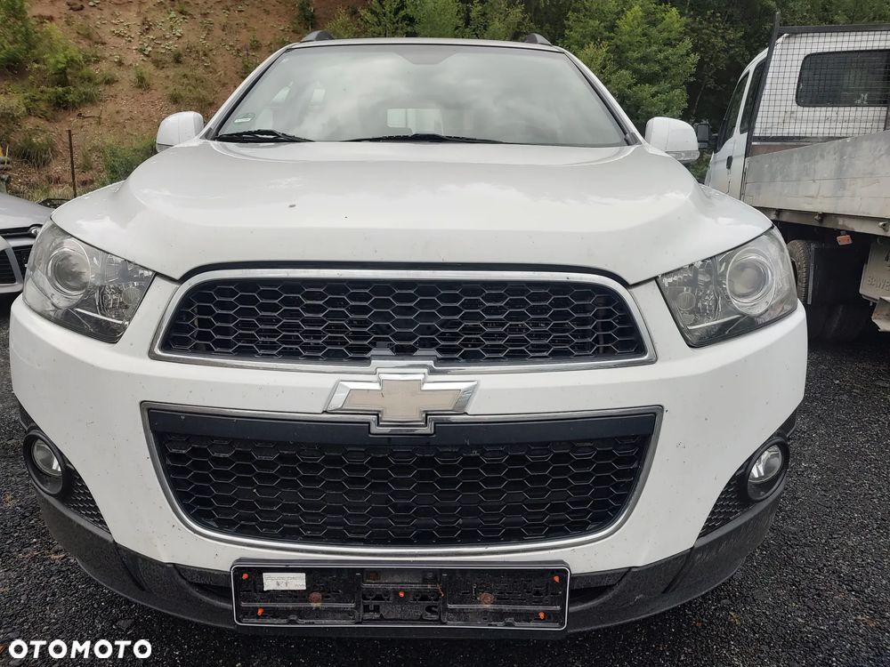 Chevrolet Captiva 2.4 2WD Travel Edition - 2