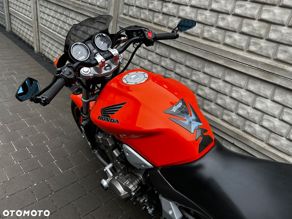 Honda Hornet - 20