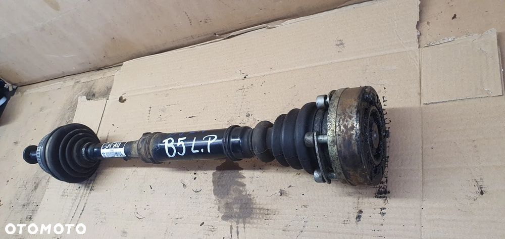 Półoś lewy przód przednia lewa VW Passat B5 1.8 20V 8D0407271AQ - 4