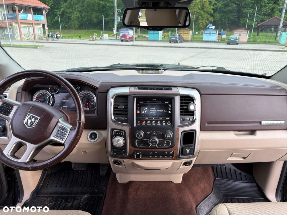 RAM 1500 Crew Cab Laramie - 25