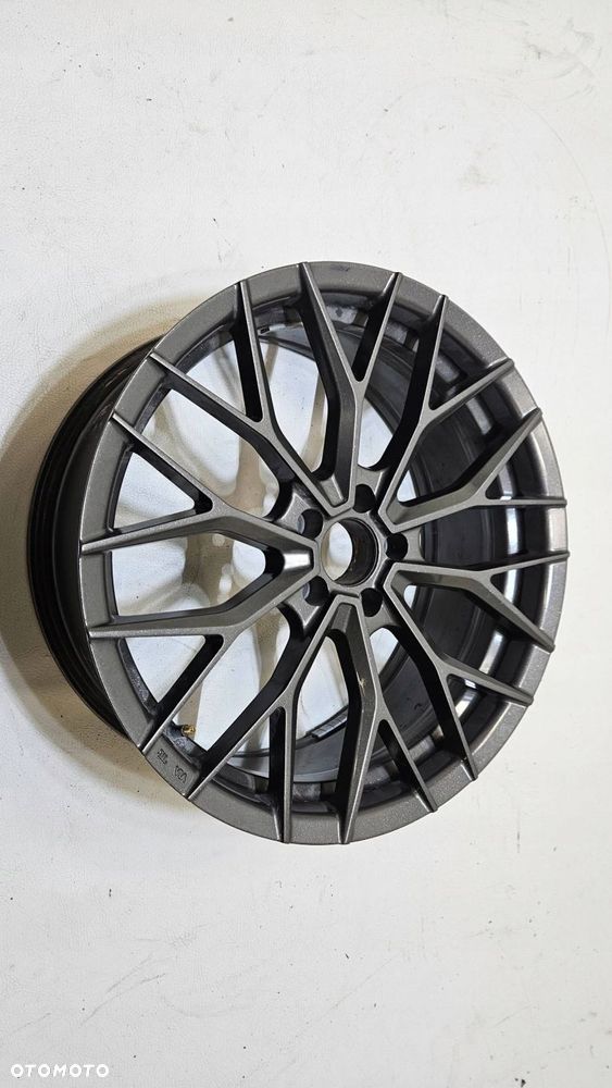 felga aluminiowa via sff02 20'' 8,5j et35 5x112 cb 66,6 - 2