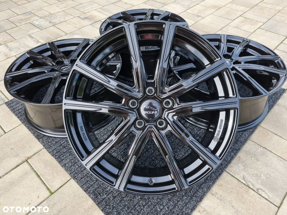 Jaguar XE Felgi 18 " Alu Nowe Czarne - 2