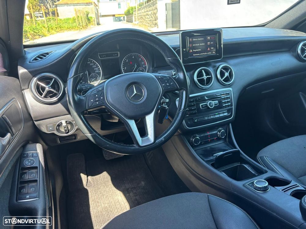 Mercedes-Benz A 180 - 16