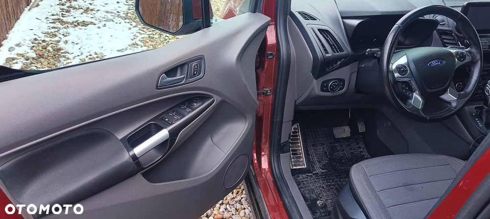 Ford Tourneo Connect - 13