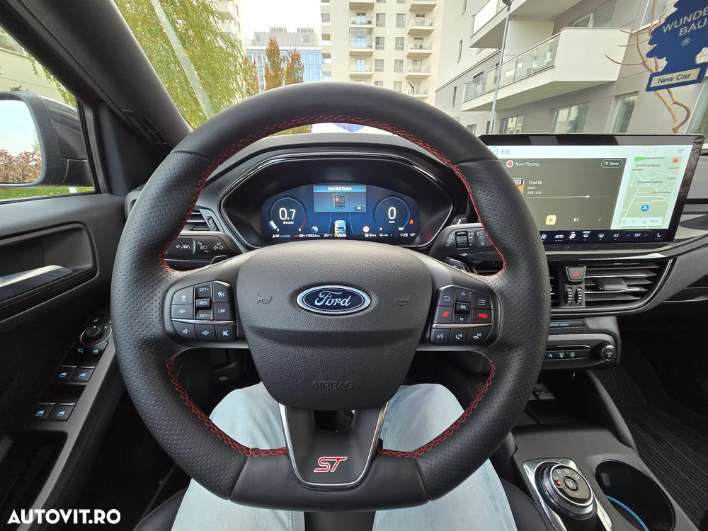 Ford Focus 2.3 Ecoboost ST X - 20