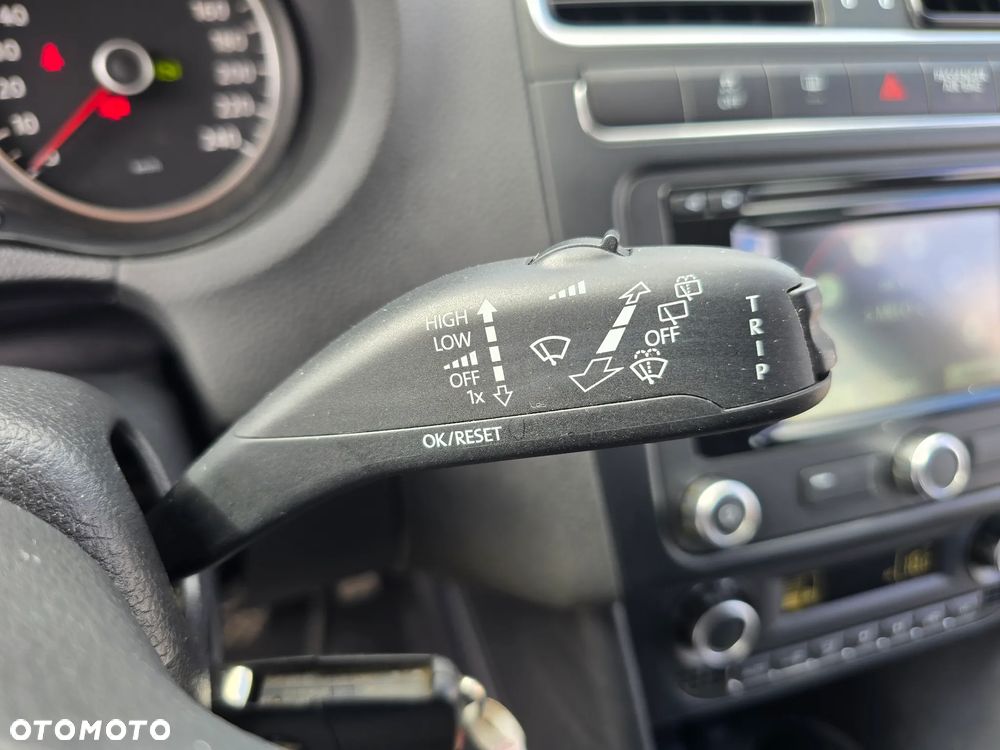 Volkswagen Polo - 28