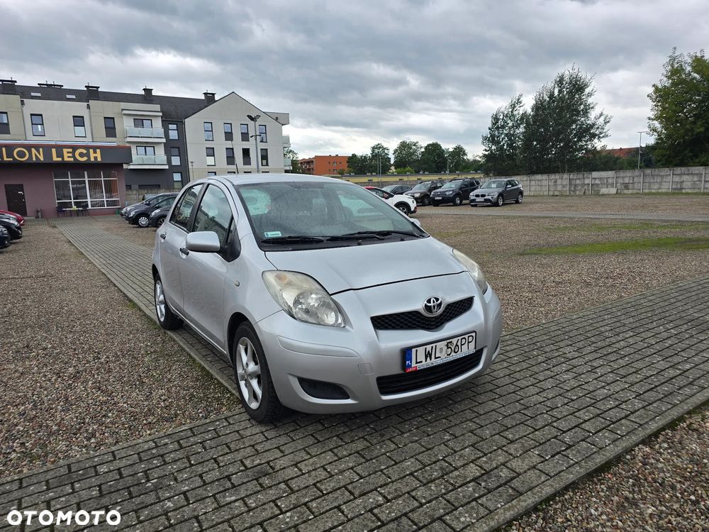 Toyota Yaris 1.4 D-4D Luna EU5 - 3