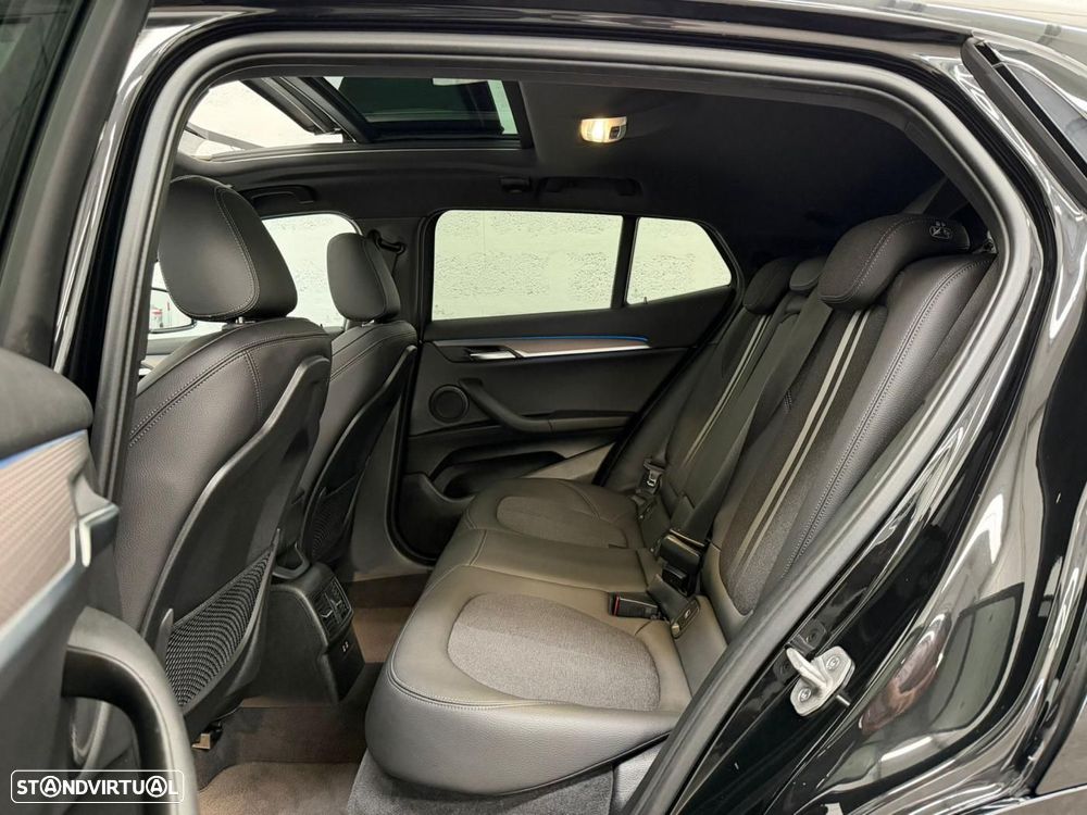 BMW X2 25 e xDrive X Pack M - 24