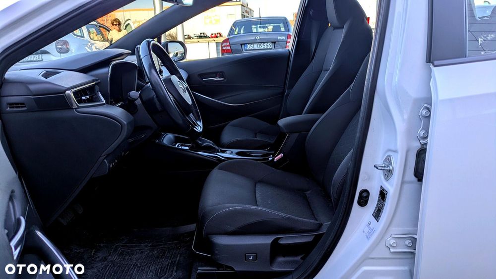 Toyota Corolla 1.8 Hybrid Comfort - 11