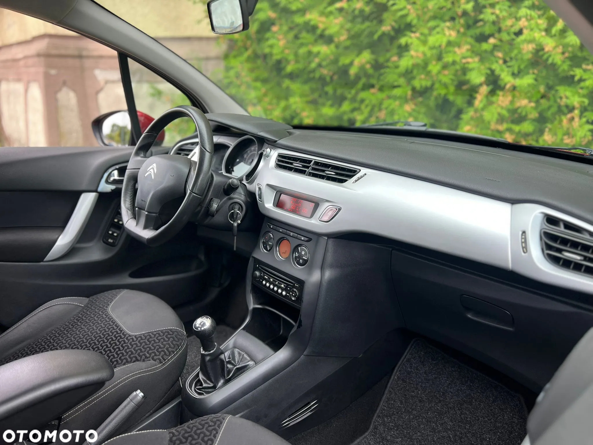 Citroën C3 1.4 VTi Exclusive - 10