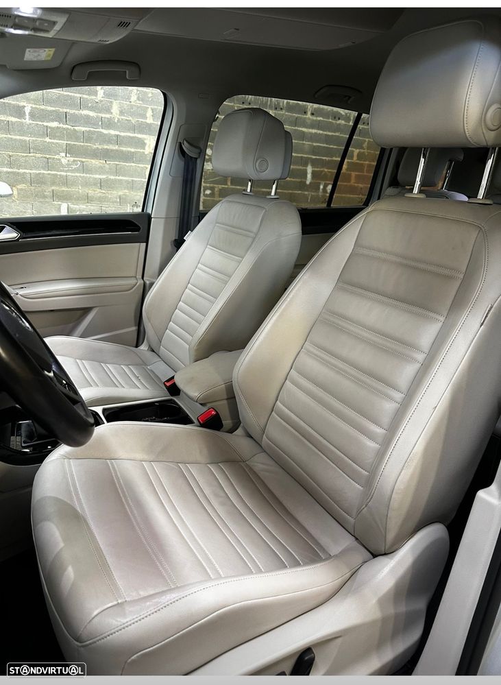 VW Touran 2.0 TDI Highline DSG - 6