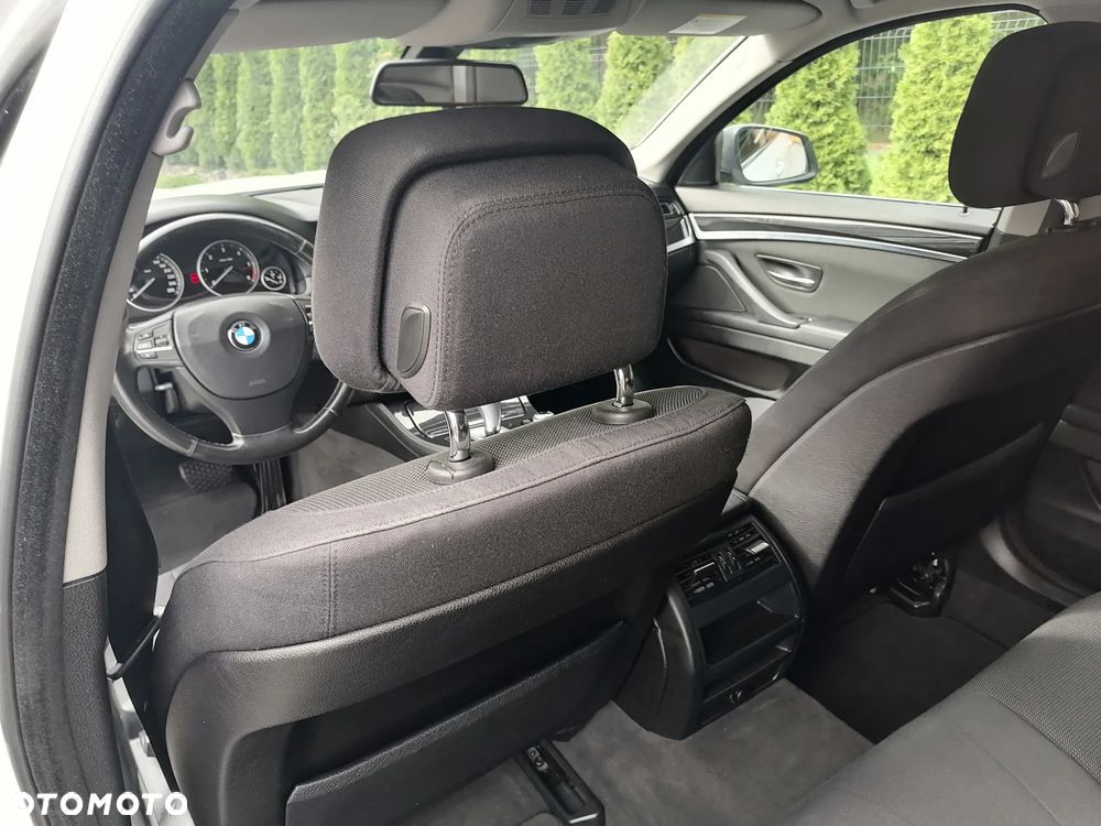 BMW Seria 5 520d - 21