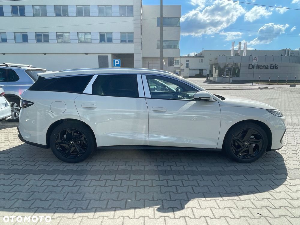 BYD Seal 6 - 4