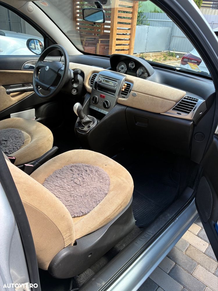 Lancia Ypsilon 1.3 Multijet Oro - 2