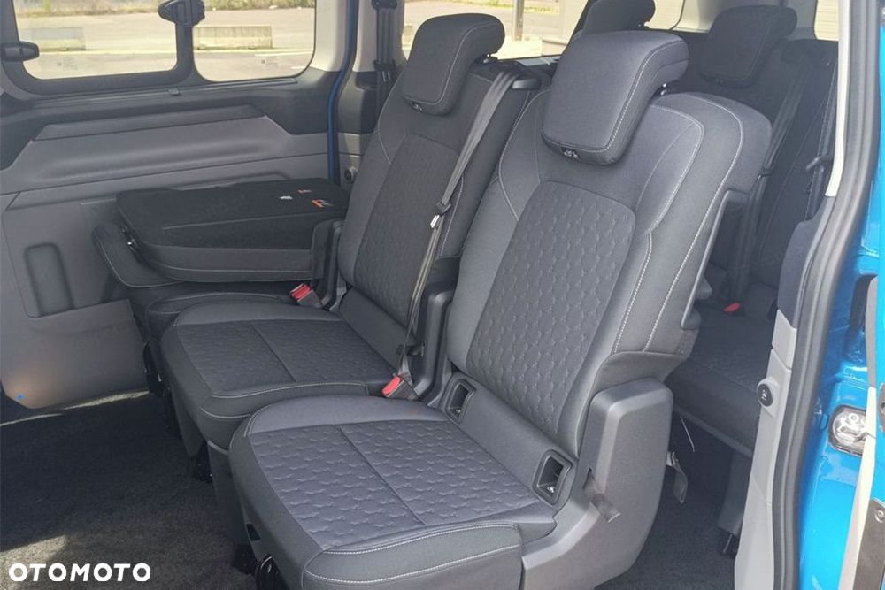 Ford Transit Custom - 11