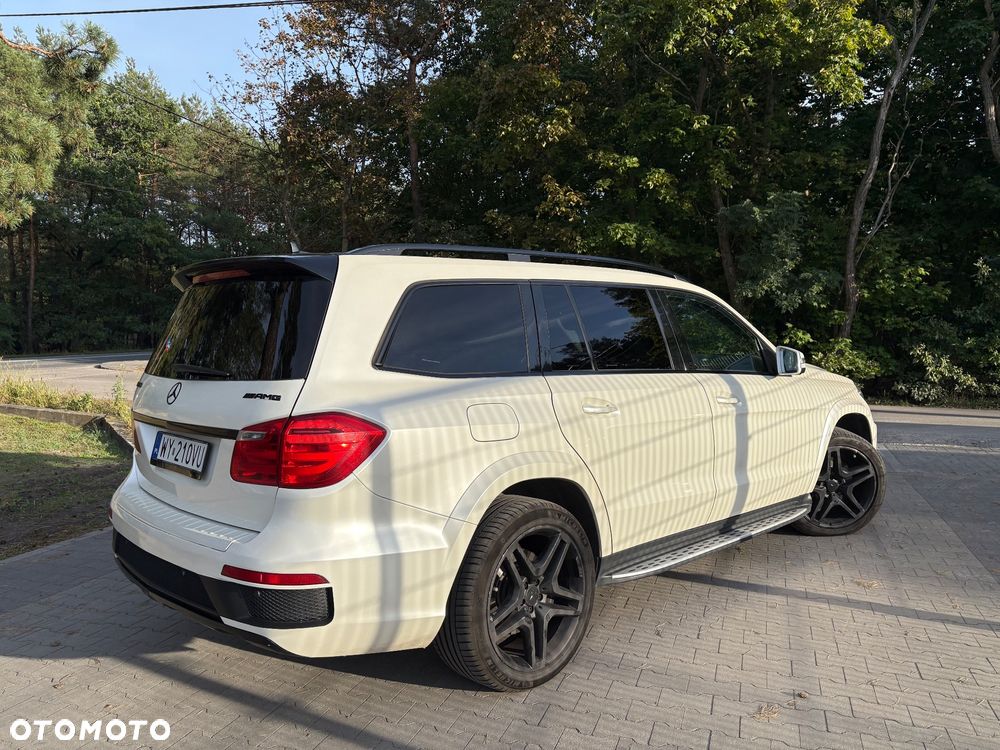 Mercedes-Benz GL 350 BlueTEC 4Matic 7G-TRONIC - 7