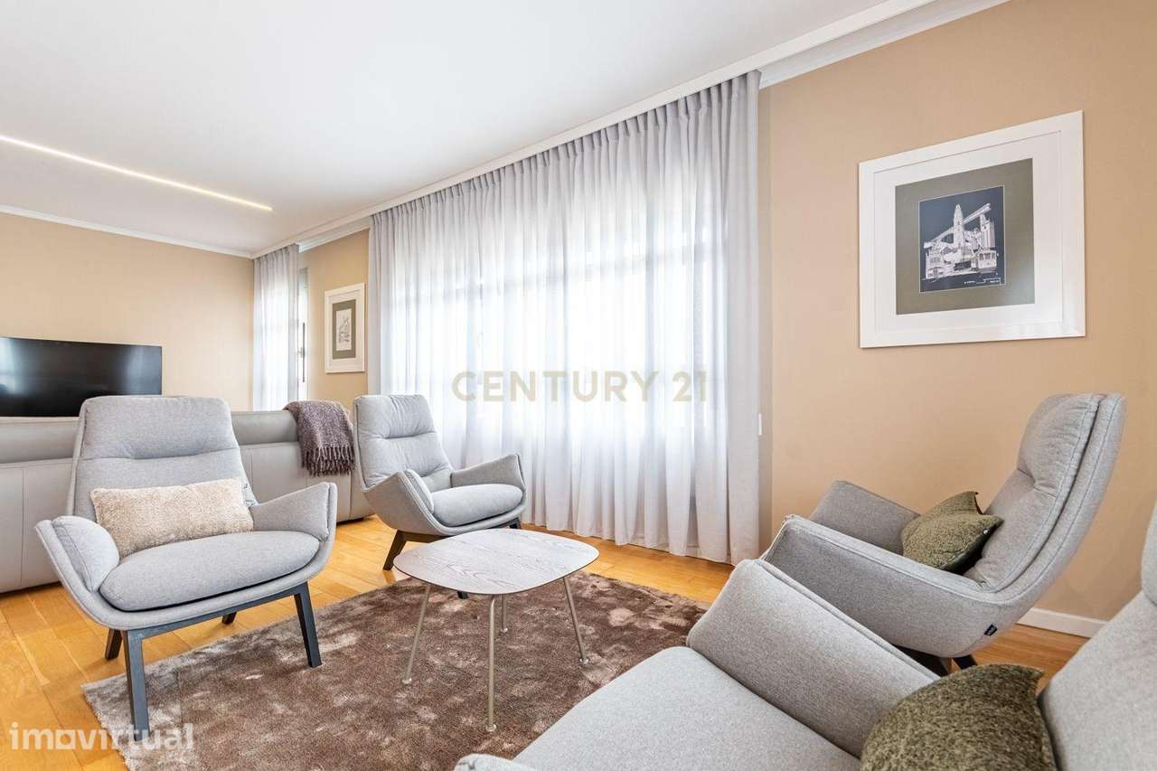 Apartamento T2 Twin Towers com Garagem - Grande imagem: 5/36