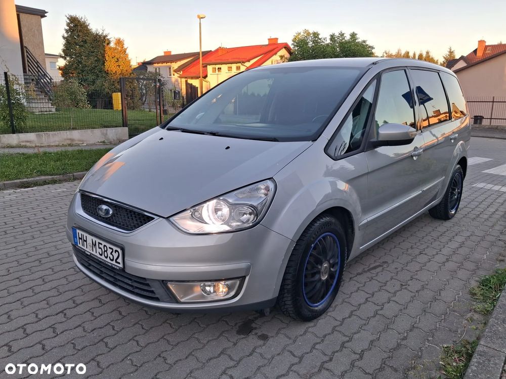 Ford Galaxy - 1