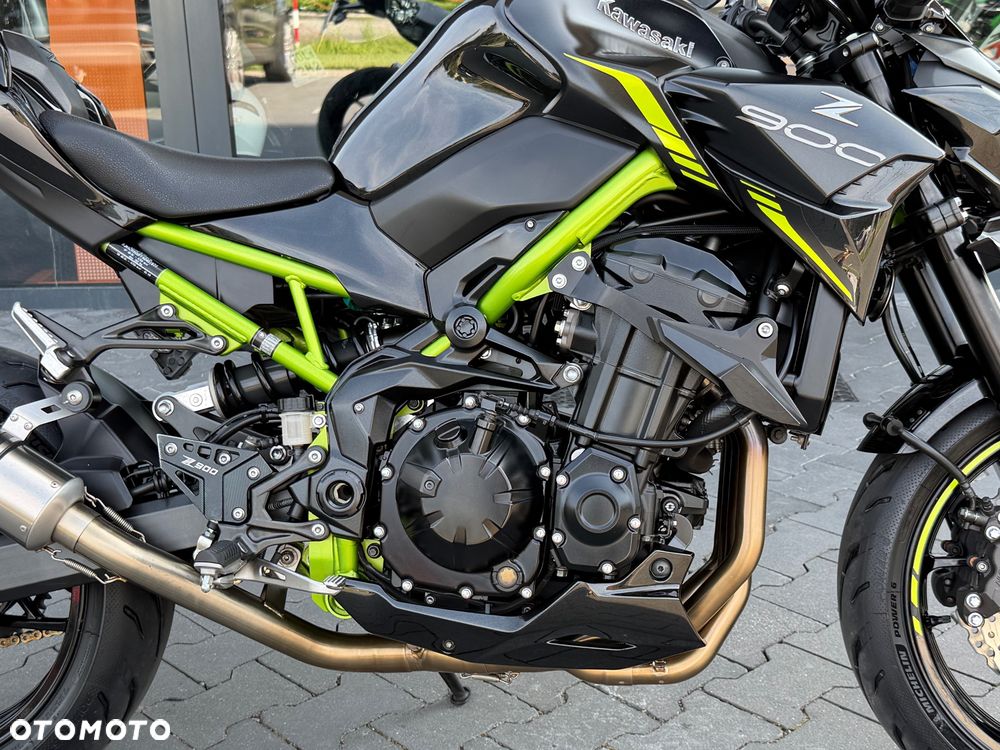 Kawasaki Z 900 - 7