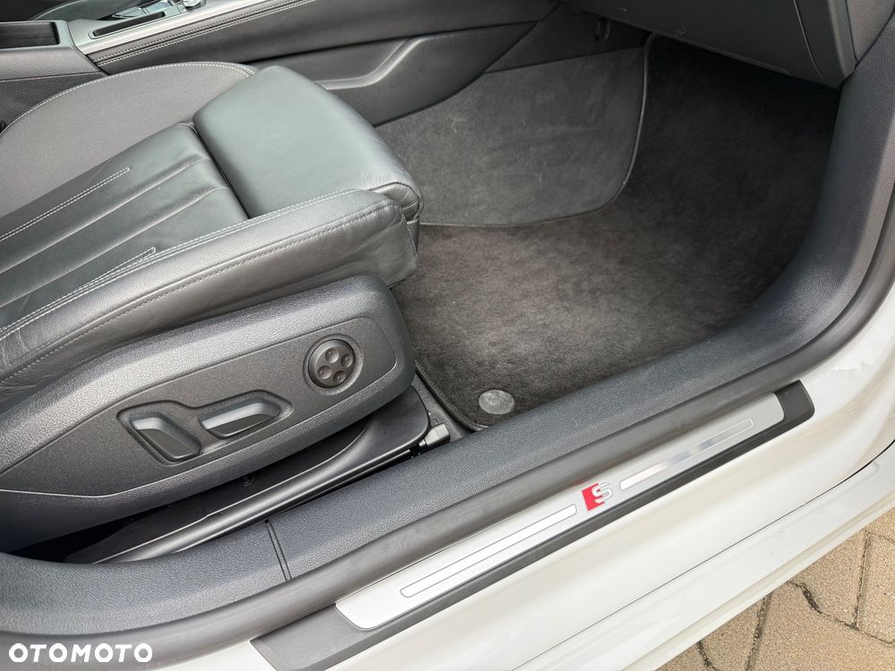 Audi A5 Sportback 45 TFSI quattro S tronic S line - 24