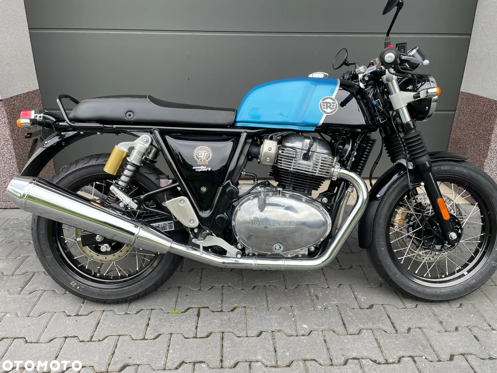 Royal Enfield Continental - 17