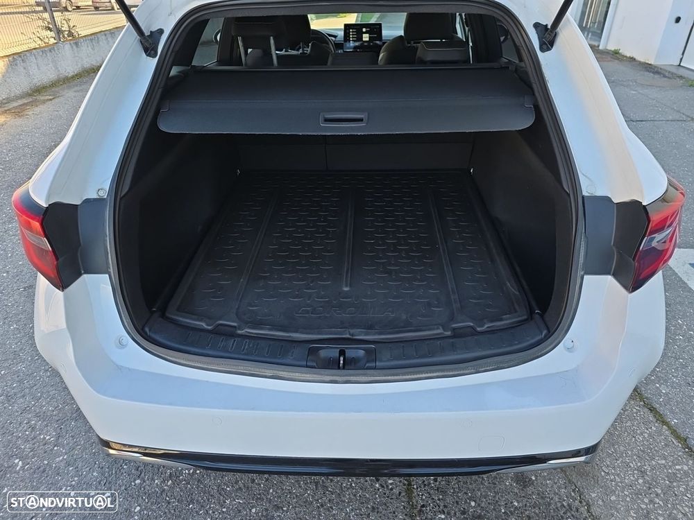 Toyota Corolla Touring Sports 1.8 Hybrid Comfort Plus - 12