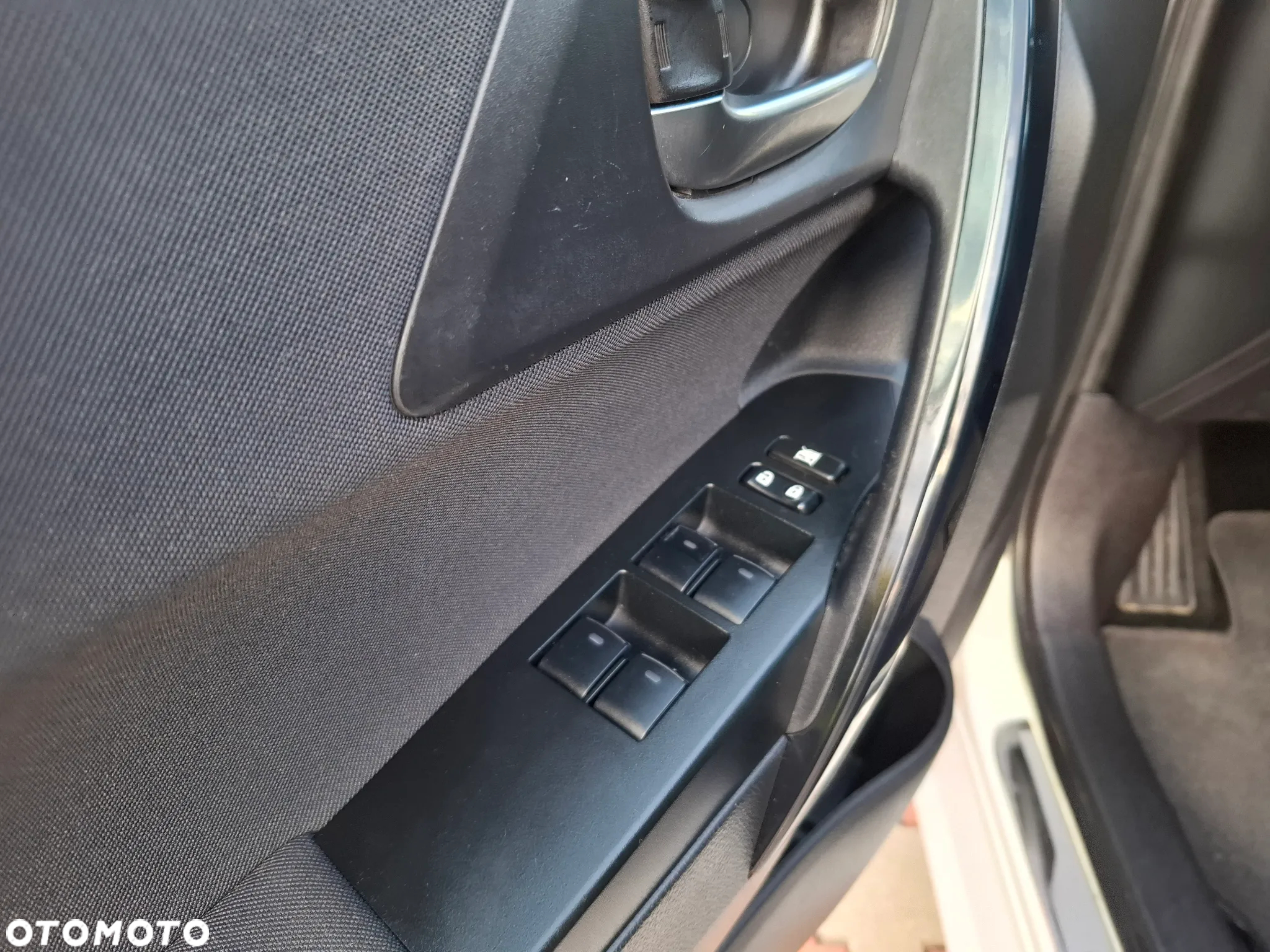 Toyota Auris 1.8 VVT-i Hybrid Automatik Edition S+ - 15