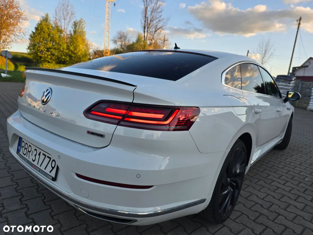 Volkswagen Arteon 2.0 TDI Bi-Turbo SCR 4Mot R-Line DSG - 2