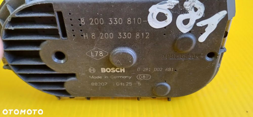 Przepustnica powietrza Renault, Nissan 2,0 DCI 0281002681 - 2