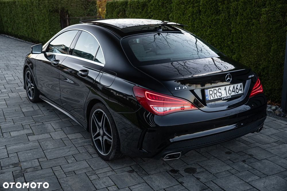 Mercedes-Benz CLA 180 d 7G-DCT AMG Line - 11