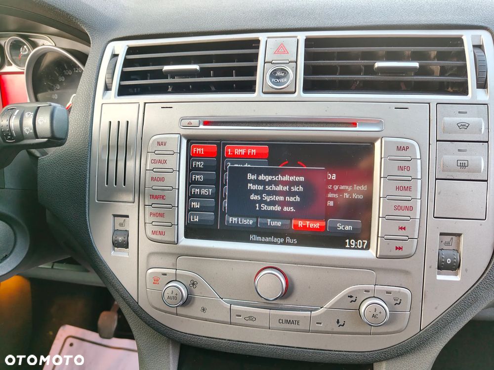 Ford Kuga - 14