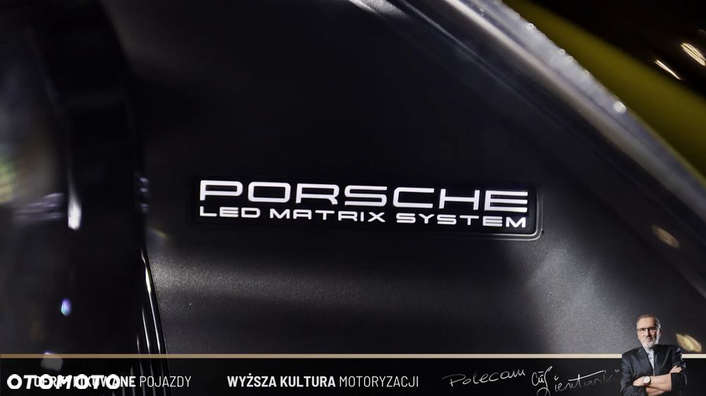 Porsche 911 Carrera S - 4