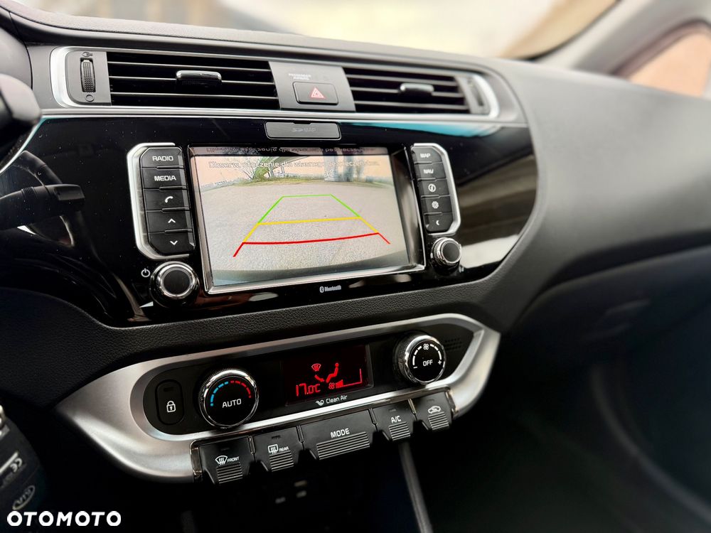 Kia Rio 1.4 XL Business Line - 33