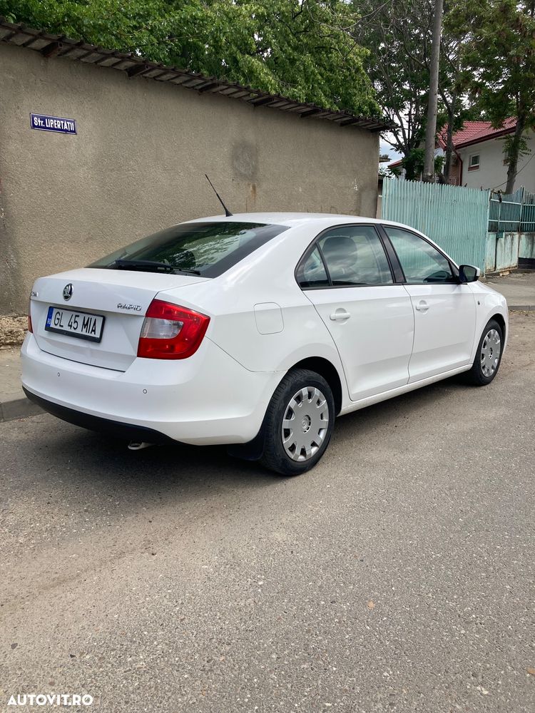 Skoda RAPID 1.6 TDI Active - 4