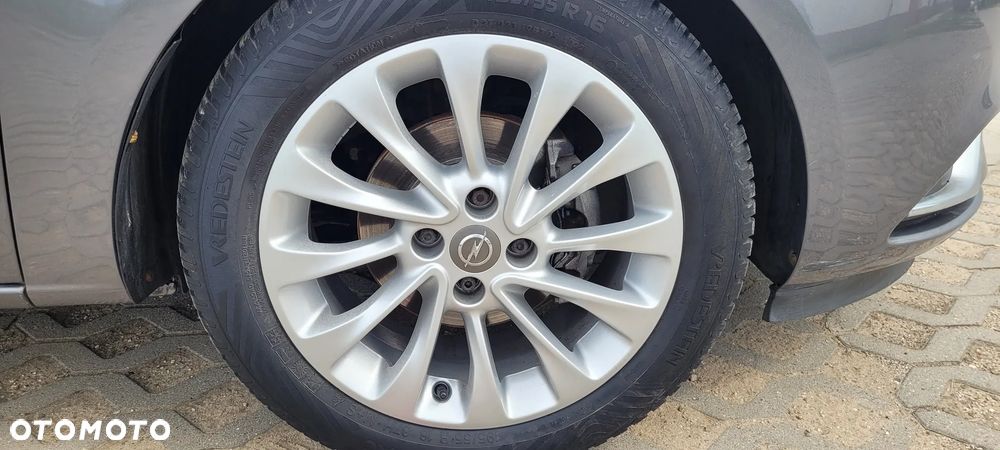 Opel Corsa 1.4 Enjoy - 25