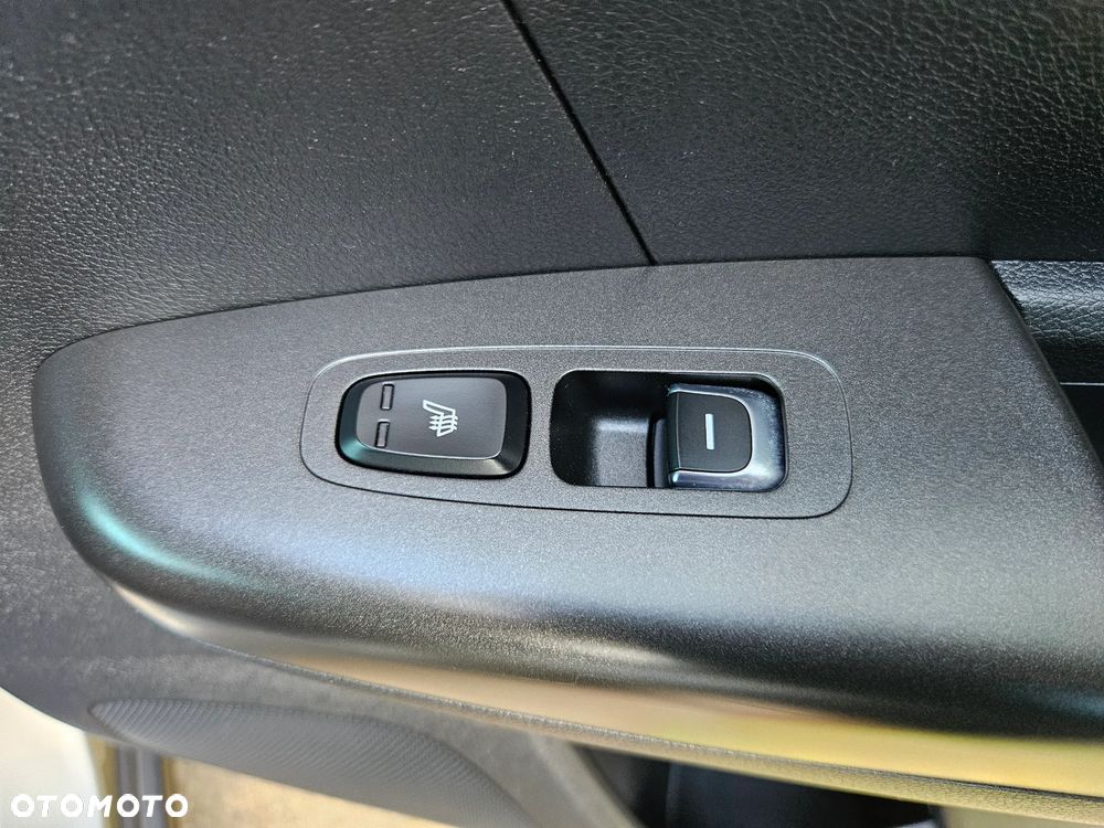 Kia Sportage 1.6 GDI L Business Line Plus 2WD - 34