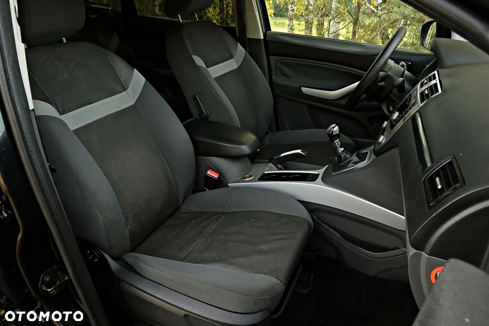 Ford Kuga 2.0 TDCi 2x4 Trend - 30