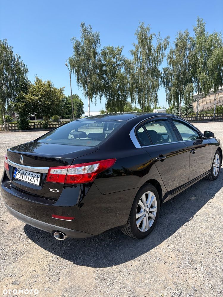 Renault Latitude 2.0 dCi Privilege - 5