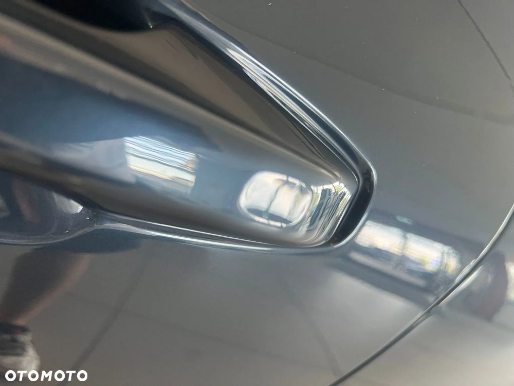 Volvo S60 B5 B AWD Ultimate Dark - 36