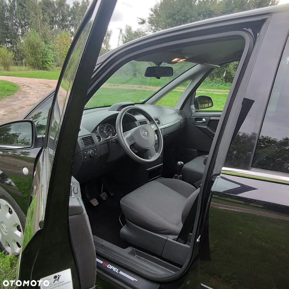 Opel Meriva 1.6 Cosmo - 38