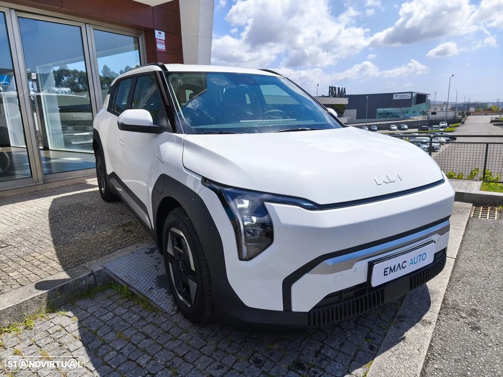 Kia EV3 - 1