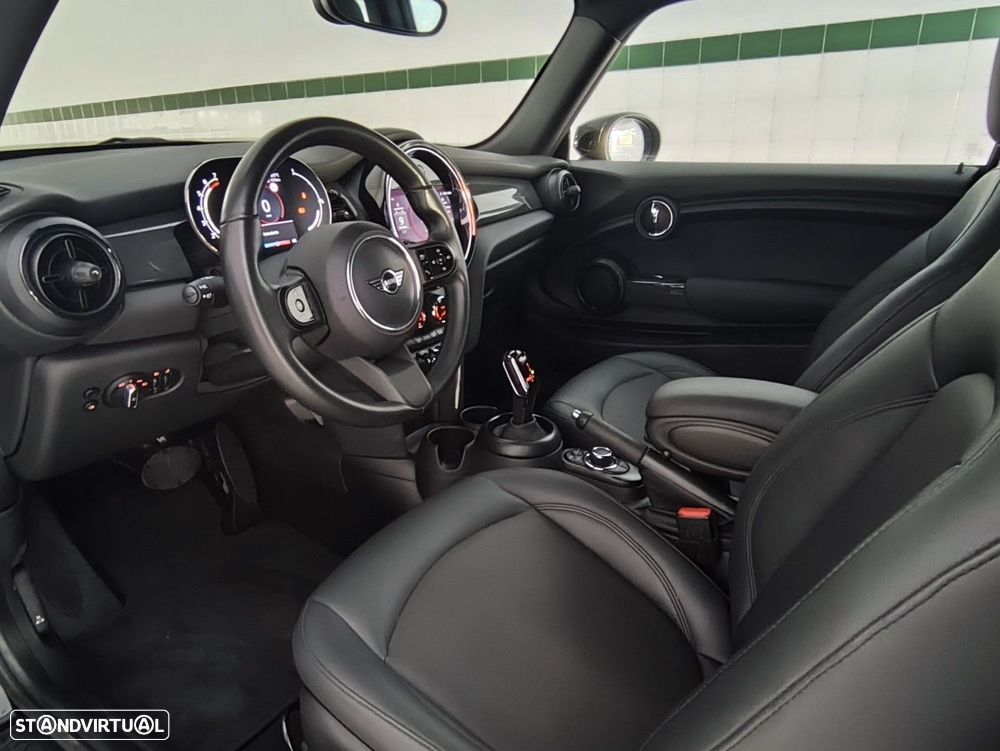 MINI 3 Portas Cooper Sport Edition Auto - 9