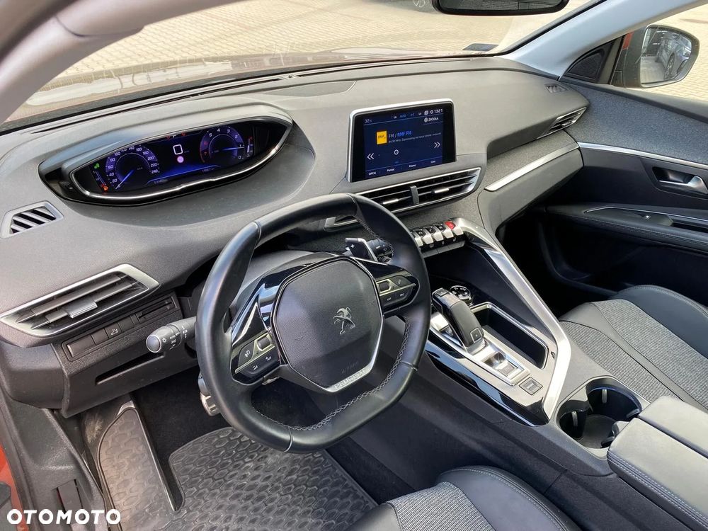Peugeot 3008 1.2 PureTech Allure Pack S&S EAT8 - 10