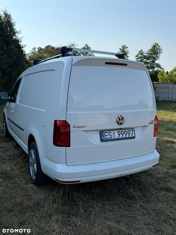 Volkswagen Caddy Maxi 2.0 tdi 4 Motion DSG - 2