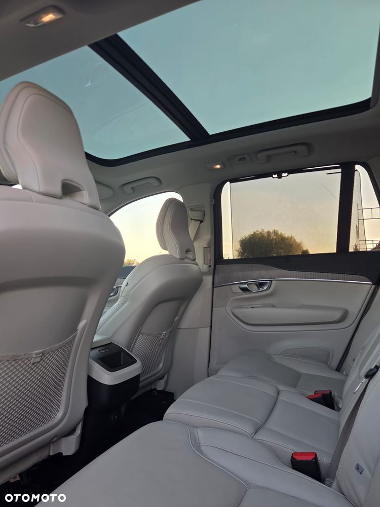 Volvo XC 90 - 6