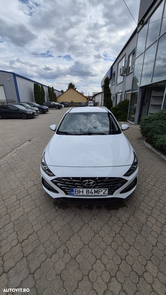 Hyundai i30 1.5 110CP 5DR M/T Highway - 10