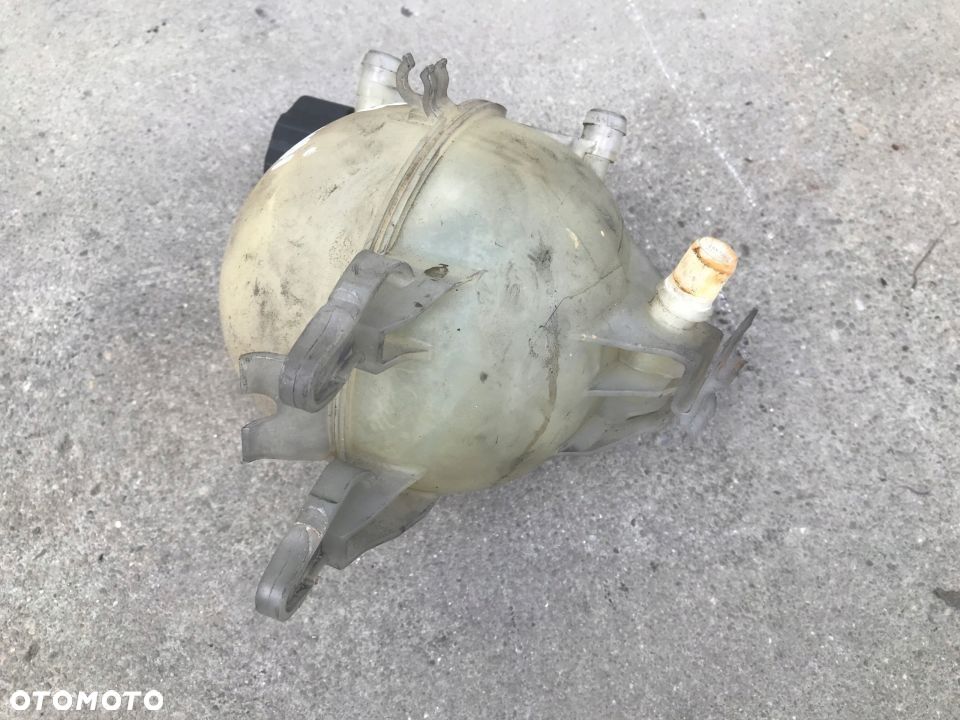 Zbiorniczek wyrównawczy Citroen C3 I C2 02-09r. 1.4 hdi płynu chłodzącego oryginalny 9639562680 - 3