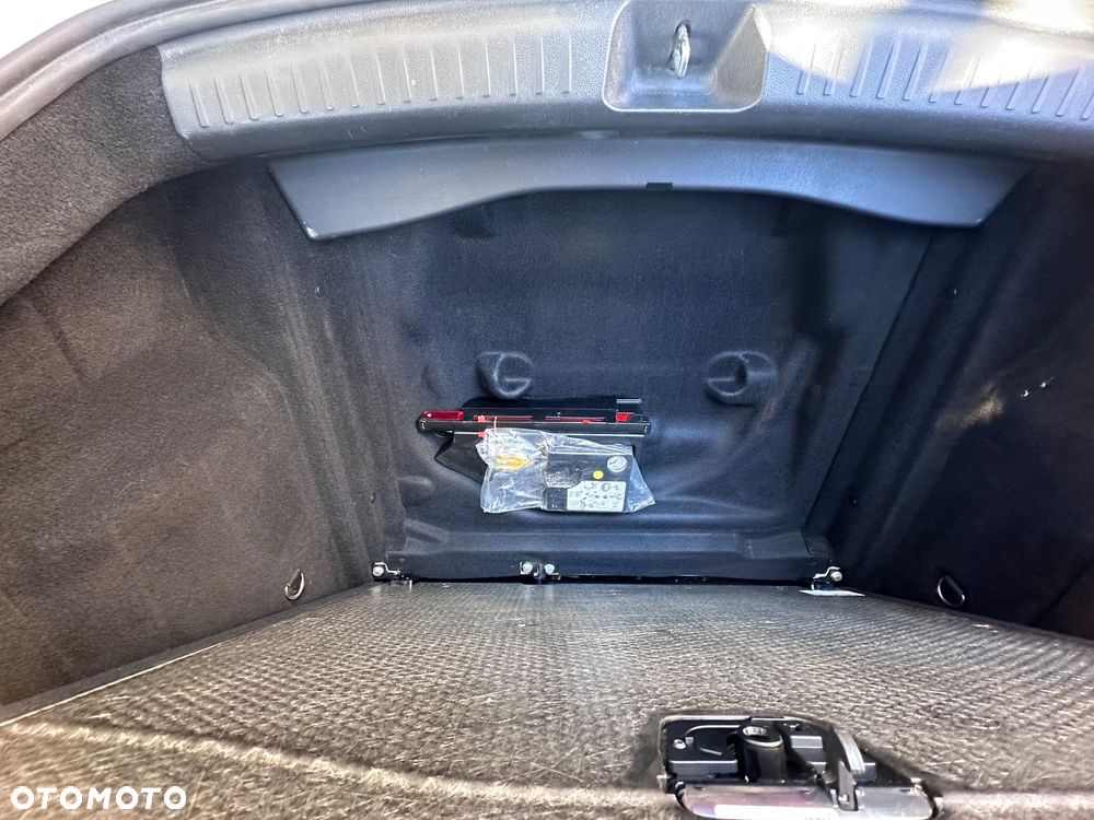 Mercedes-Benz GLA 250 4-Matic - 23