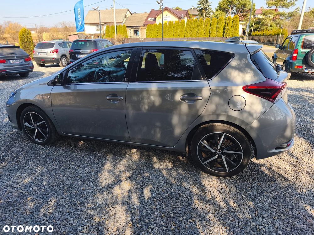 Toyota Auris - 5